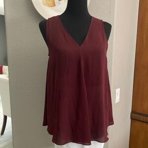 Vince Camuto Shell Top Swing style Burgandy  size M